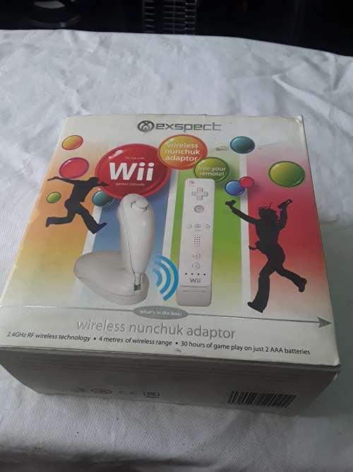 Wii WIRELESS NUNCHUK ADAPTER