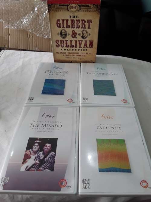 THE GILBERT and SULLIVAN (OPERA AUSTRALIA)4 DVD COLLECTION-ORIGINAL