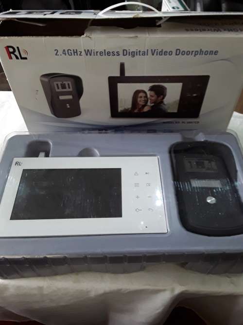 2,4 GHZ WIRELESS DIGITAL VIDEO DOORPHONE