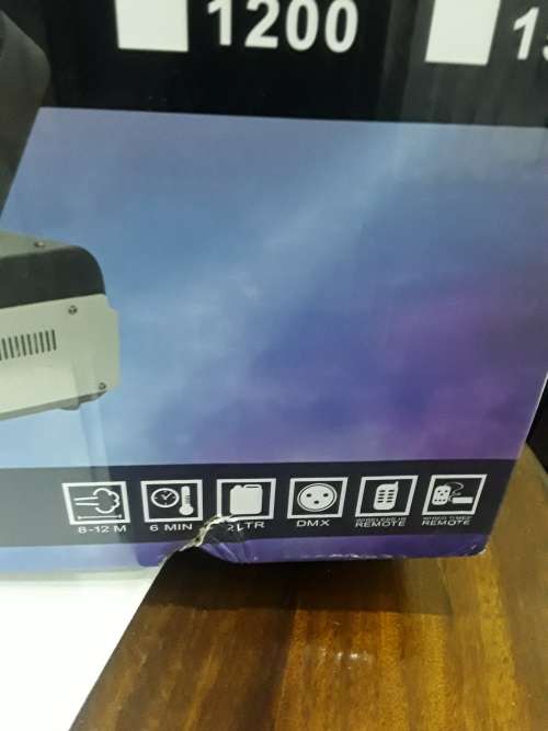 1200 WATTS LED REMOTE CONTROLLED FOG MACHINE(AUTO COLOUR CHANGE,RED,BLUE,GREEN)