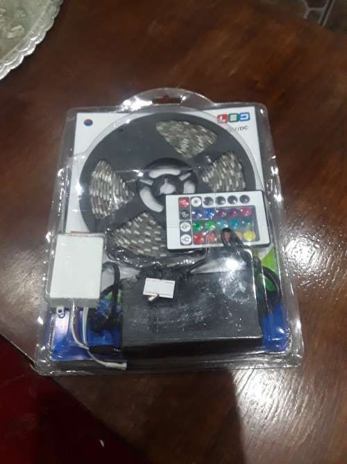 REMOTE CONTROLLED LED STRIP LIGHTS