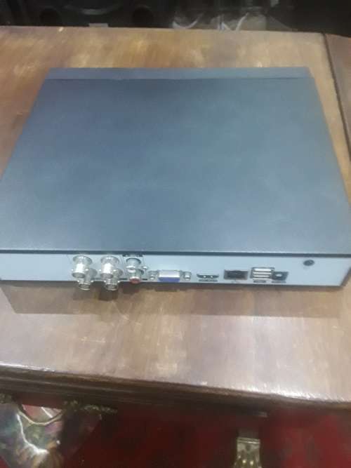 4 CHANNELS AHD  DVR INCL.POWER SUPPLY AND MOUSE