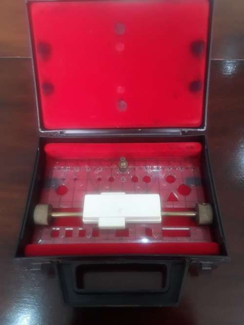 SOME SORT OF MEASURING TOOL IN ORIGINAL CASE