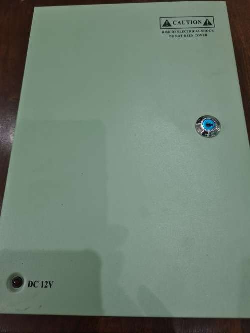 12 VDC,18 OUTPUT SWITCH MODE CCTV POWER SUPPLY