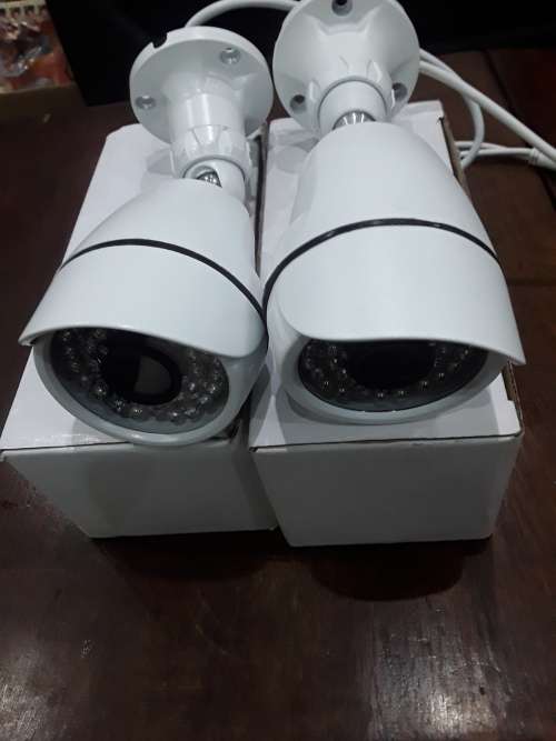 SET OF TWO AHD COLOR CAMERAS- 2MP(ONE BID FOR BOTH)