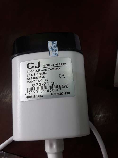 SET OF TWO AHD COLOR CAMERAS(ONE BID FOR BOTH)2,0MP