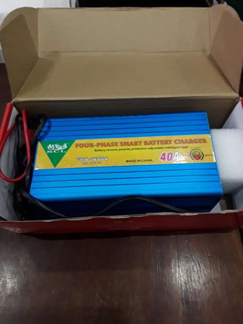 FOUR PHASE,40 AMPS BATTERY CHARGER