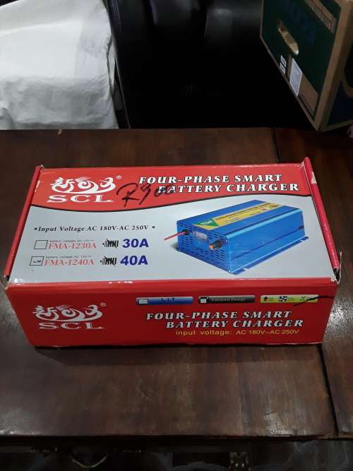 FOUR PHASE,40 AMPS BATTERY CHARGER