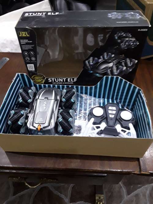 TOP SPEED ROTATING STUNT ELF(COLOURFUL LIGHTS-LIMITED EDITION)