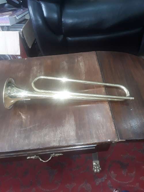 BRASS BLOWING BUGLE TRUMPET
