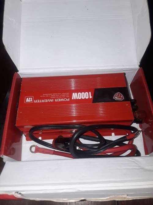 1000 WATTS POWER INVERTER