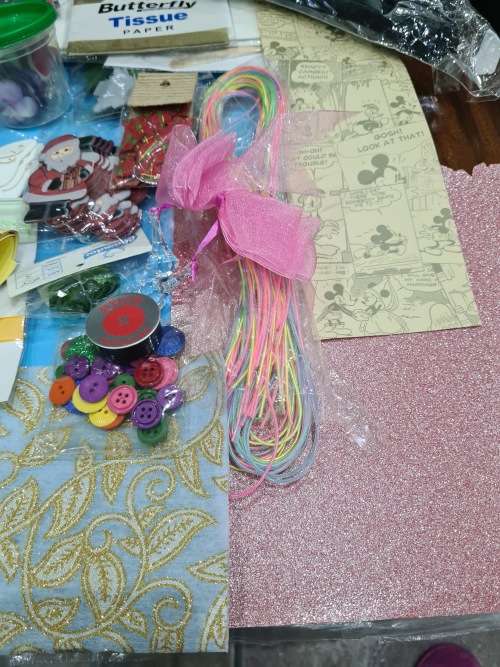 JOBLOT SCRAPBOOK ASSESCORIES