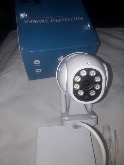 INTELLIGENT WIFI CAMERA (SEE YOUR HOME ON YOUR PHONE)HOME GUARDIAN -WITH 2 ANTENNAS