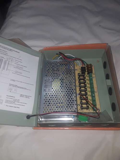 12 VDC,9 OUTPUT SWITCH MODE CCTV POWER SUPPLY