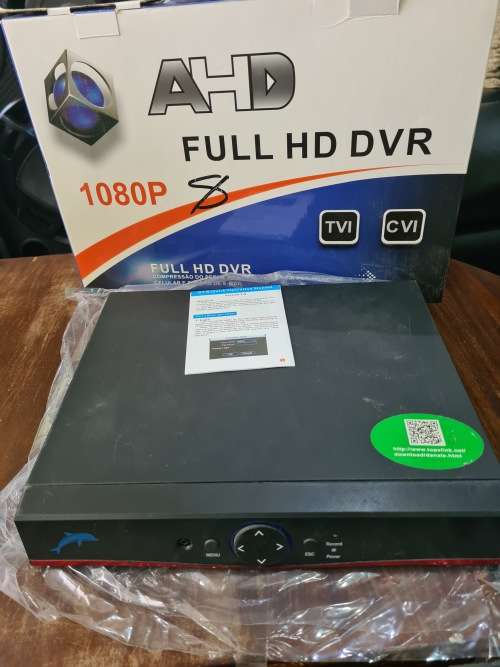 8 CHANNELS AHD DVR INCL.POWER SUPPLY AND MOUSE