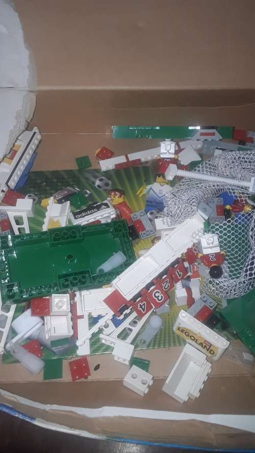 VINTAGE ORIGINAL SOCCER LEGO SET( UNUSED)