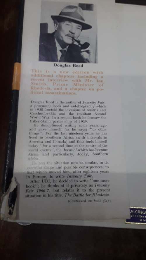 HARDCOVER BOOK (THE BATTLE FOR RHODESIA)