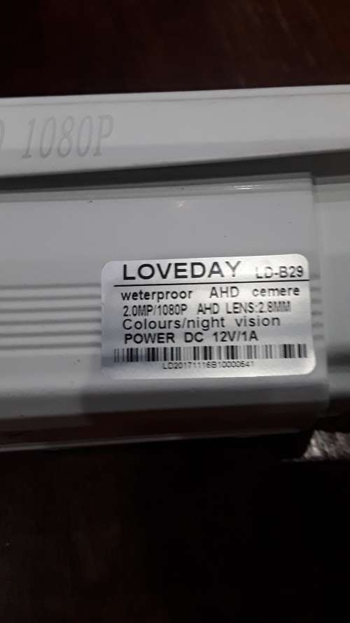 2 X AHD 1080P COLOR CAMERAS(ONE BID FOR BOTH)INCLUDES BRACKETS