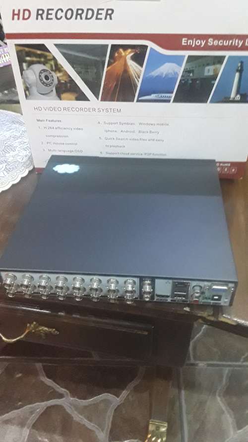 16 CHANNELS P2P DVR INCL.POWER SUPPLY,REMOTE AND MOUSE