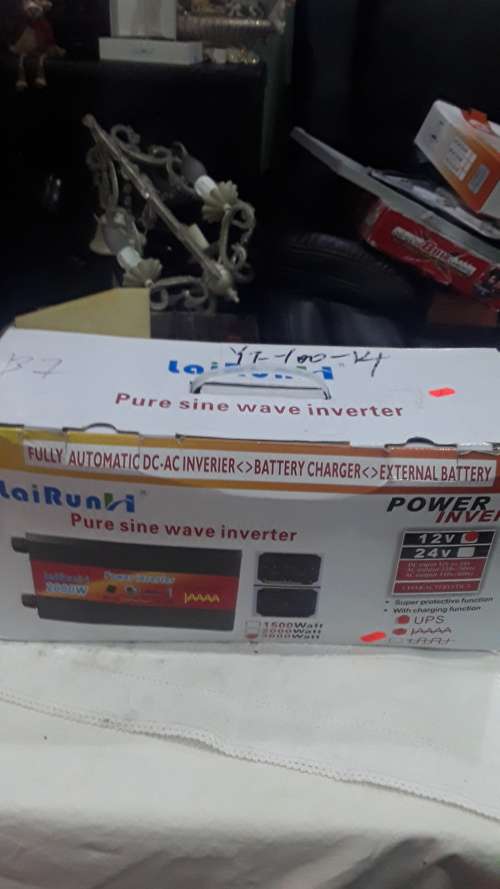 3000 WATTS PURE SINEWAVE INVERTER