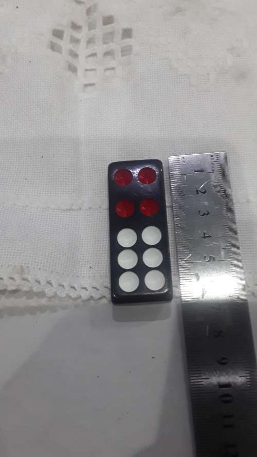 ANTIQUE CHINESE DOMINO PACK IN ORIGINAL BOX