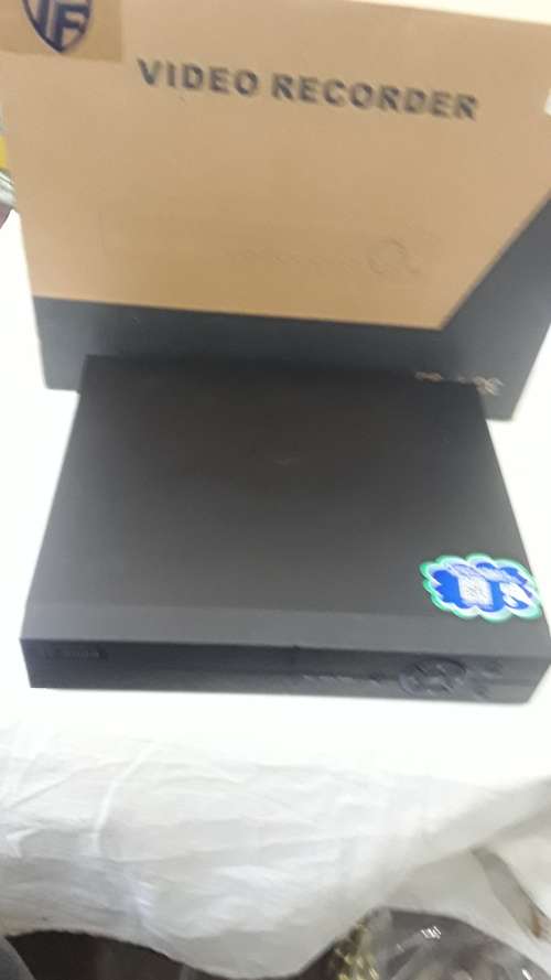 8 CHANNELS DVR INCL.POWER SUPPLY,REMOTE AND MOUSE