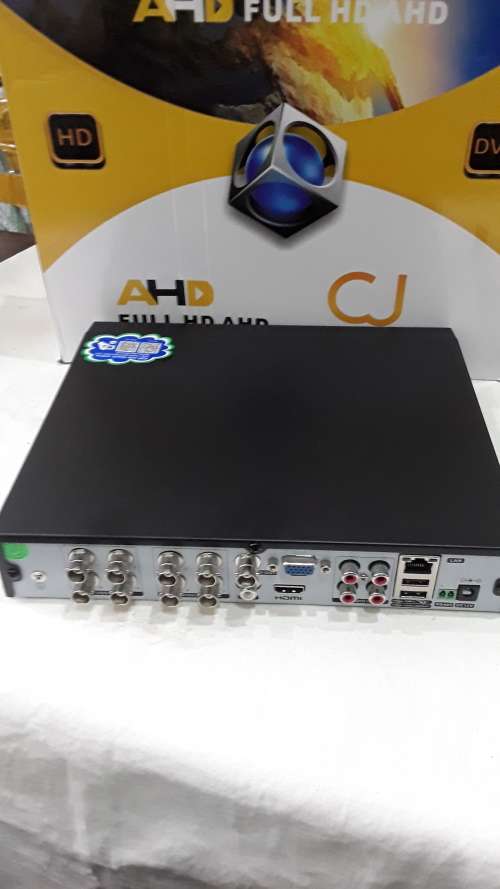 8 CHANNELS FULL AHD DVR INCL.POWER SUPPLY AND REMOTE