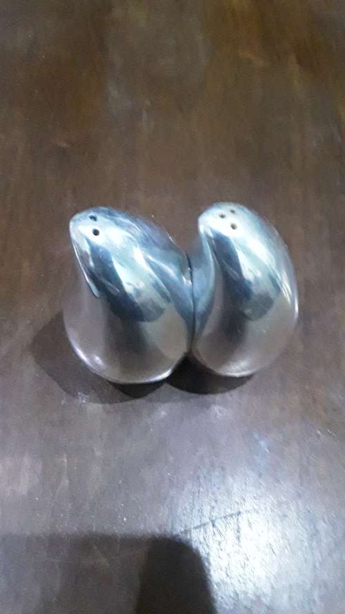 CARROL BOYES STYLE SALT and PEPPER SET