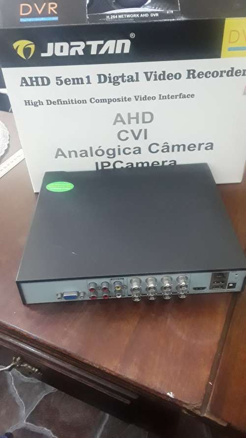 8 CHANNELS 5 IN ONE AHD DVR INCL.POWER SUPPLY,REMOTE AND MOUSE