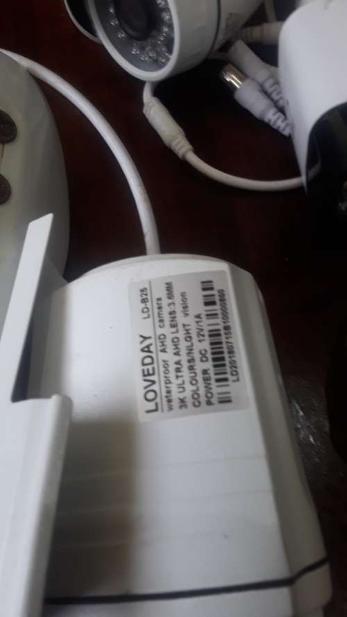 MIXED LOT CCTV CAMERAS (6 PIECE)ONE BID FOR ALL (UNUSED)