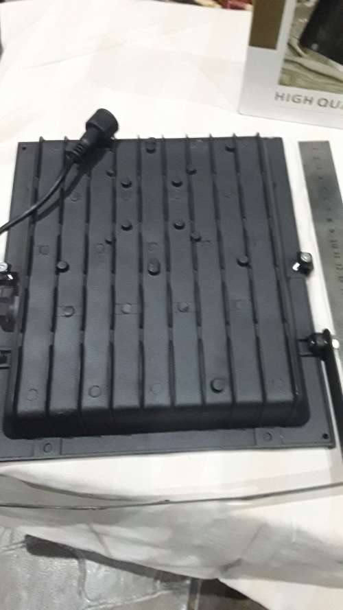 60W LED SOLAR FLOODLIGHT LIGHT