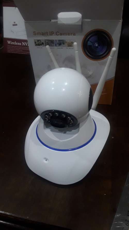 SMART IP CAMERA WITH 3 ANTENNAS