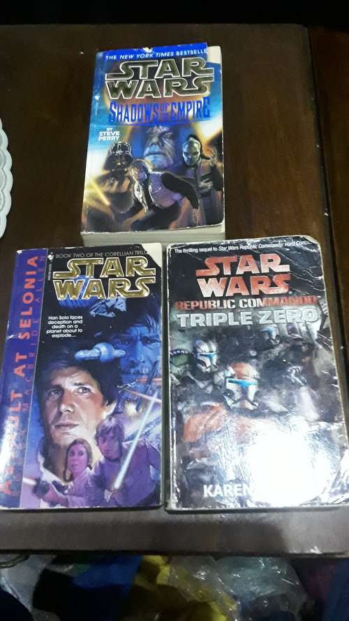 SET OF 3 VINTAGE STARWARS NOVELS