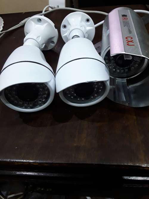 3 X CCTV CAMERAS (ONE BID 4 ALL)