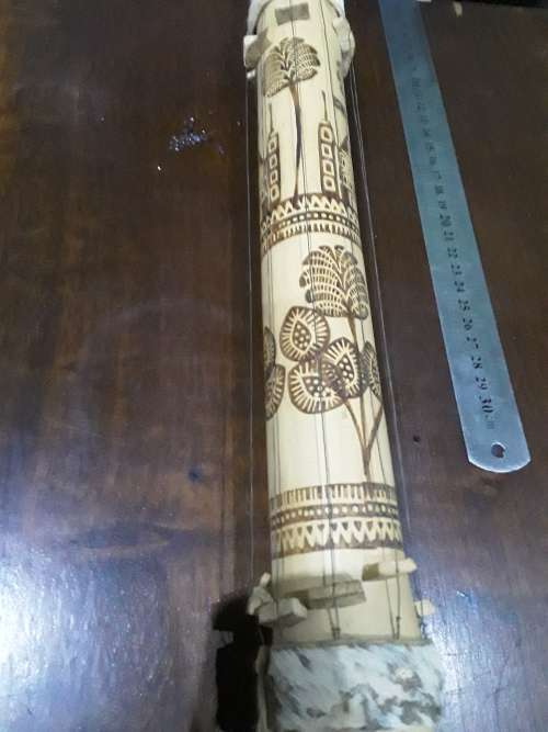 CARVED BAMBOO  VALIHA TUBE ZITHER WITH METAL STRINGS