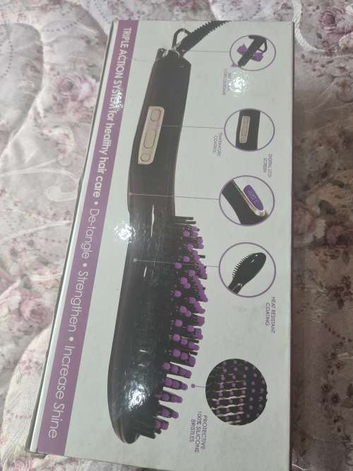 PROLINE HAIRBRUSH STRAIGHTENER