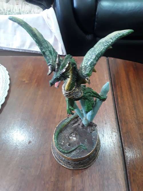 VINTAGE LIGHT UP DRAGON(23CM HEIGHT)
