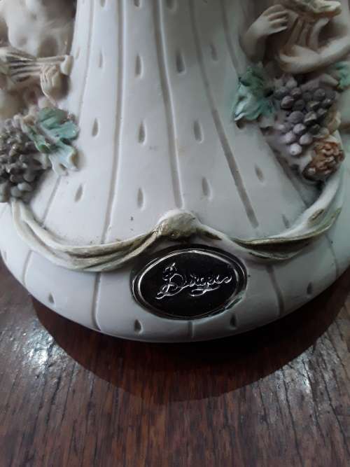 VINTAGE DERGER WITH ANGELS PERFUME BOTTLE