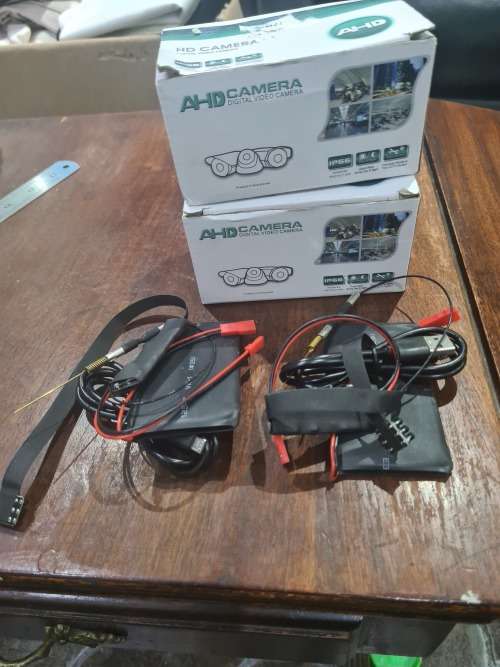 SET OF 2 DIGITAL AHD CAMERAS