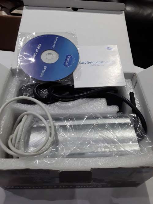 WATERPROOF IP WIFI CAMERA(P2P-300K PIXELS)COMPLETE WITH SOFTWARE