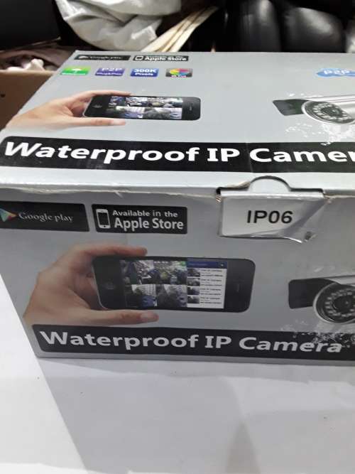 WATERPROOF IP WIFI CAMERA(P2P-300K PIXELS)COMPLETE WITH SOFTWARE