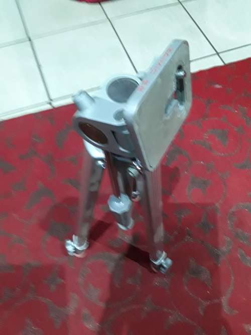 VINTAGE SUPER 3-SEC.CINE TRIPOD(UNUSED)SAIMICV65