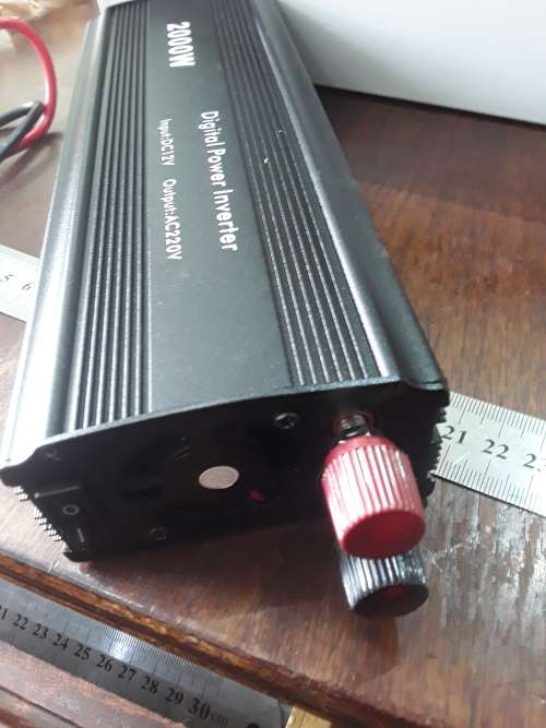 2000 WATTS DIGITAL POWER INVERTER