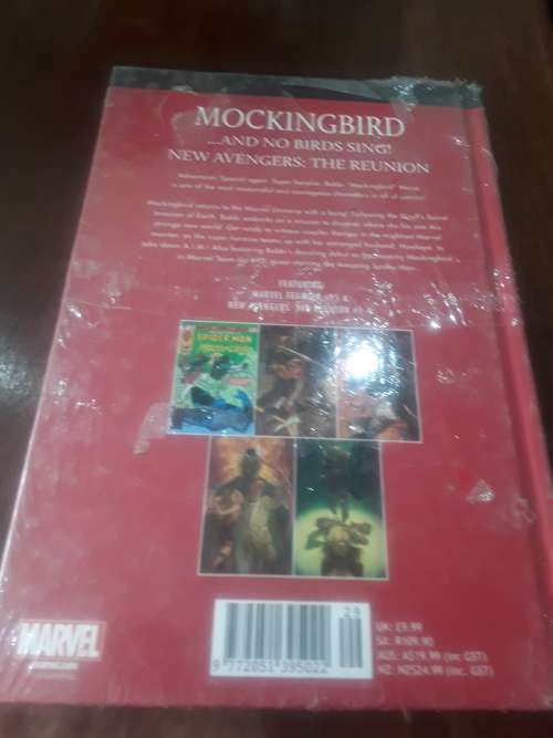 MARVEL SUPERHERO`S HARDCOVER COMIC(MOCKINGBIRD)