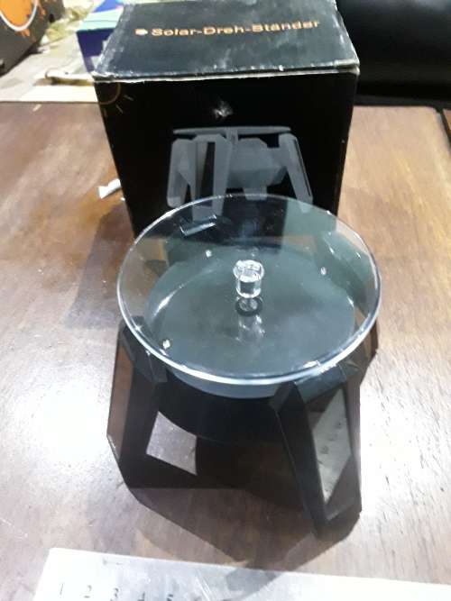 SOLAR ROTARY DISPLAY STAND