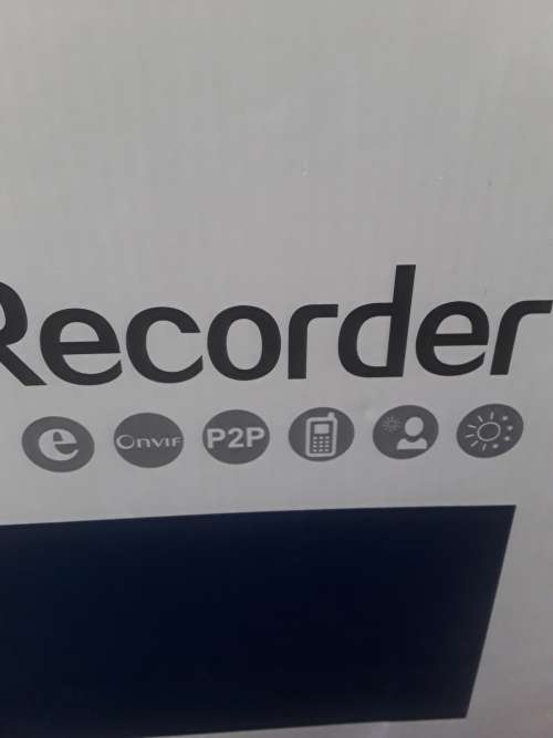 4 CHANNELS DVR INCLUDING POWER SUPPLY AND MOUSE