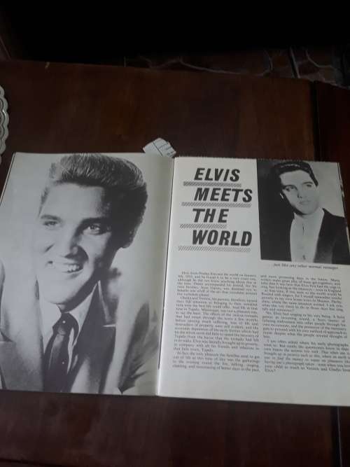 BOOK ON ELVIS PRESLEY (1962)