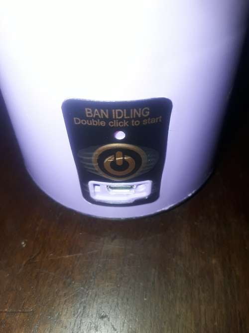 PORTABLE, RECHARGEABLE BATTERY JUICE BLENDER