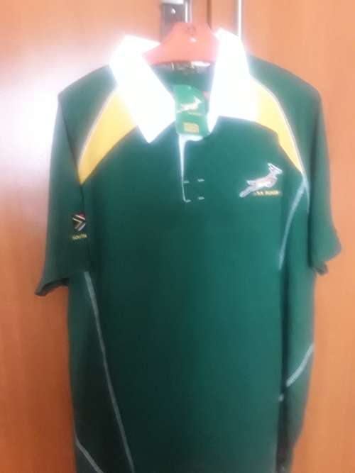 OFFICIAL LICENSED SA RUGBY T SHIRT(2XL)