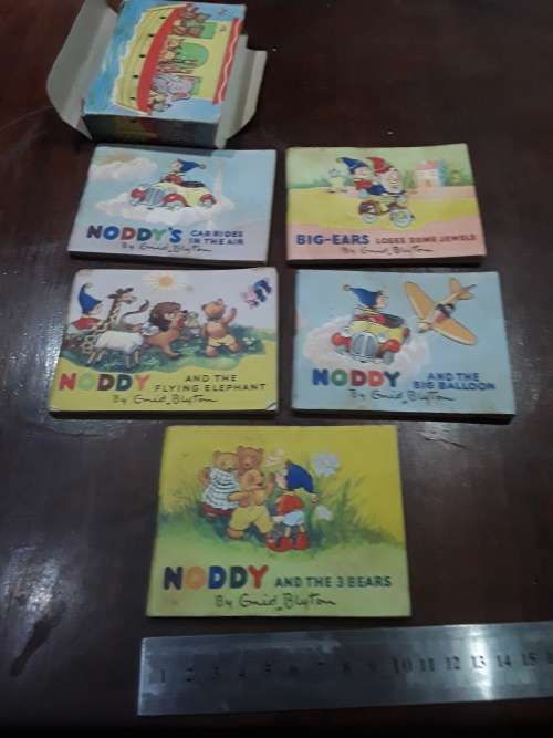 ENID BLYTONS ARK OF BOOKS(NODDY)5 BOOK PACK-MADE AND PRINTED IN GREAT BRITAIN